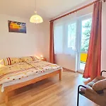 Georgina - Biro Tours Nr 60