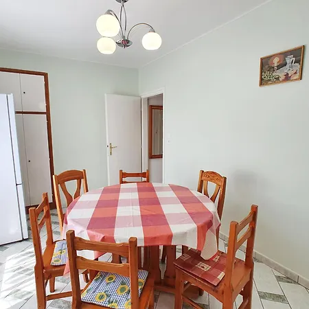 Apartment Georgina - Biro Tours Nr 60