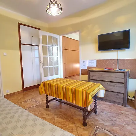 Appartement Georgina - Biro Tours Nr 60 Vonyarcvashegy