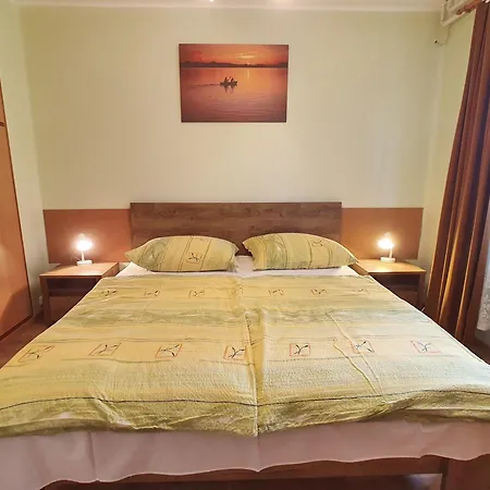 Georgina - Biro Tours Nr 60 Appartement *